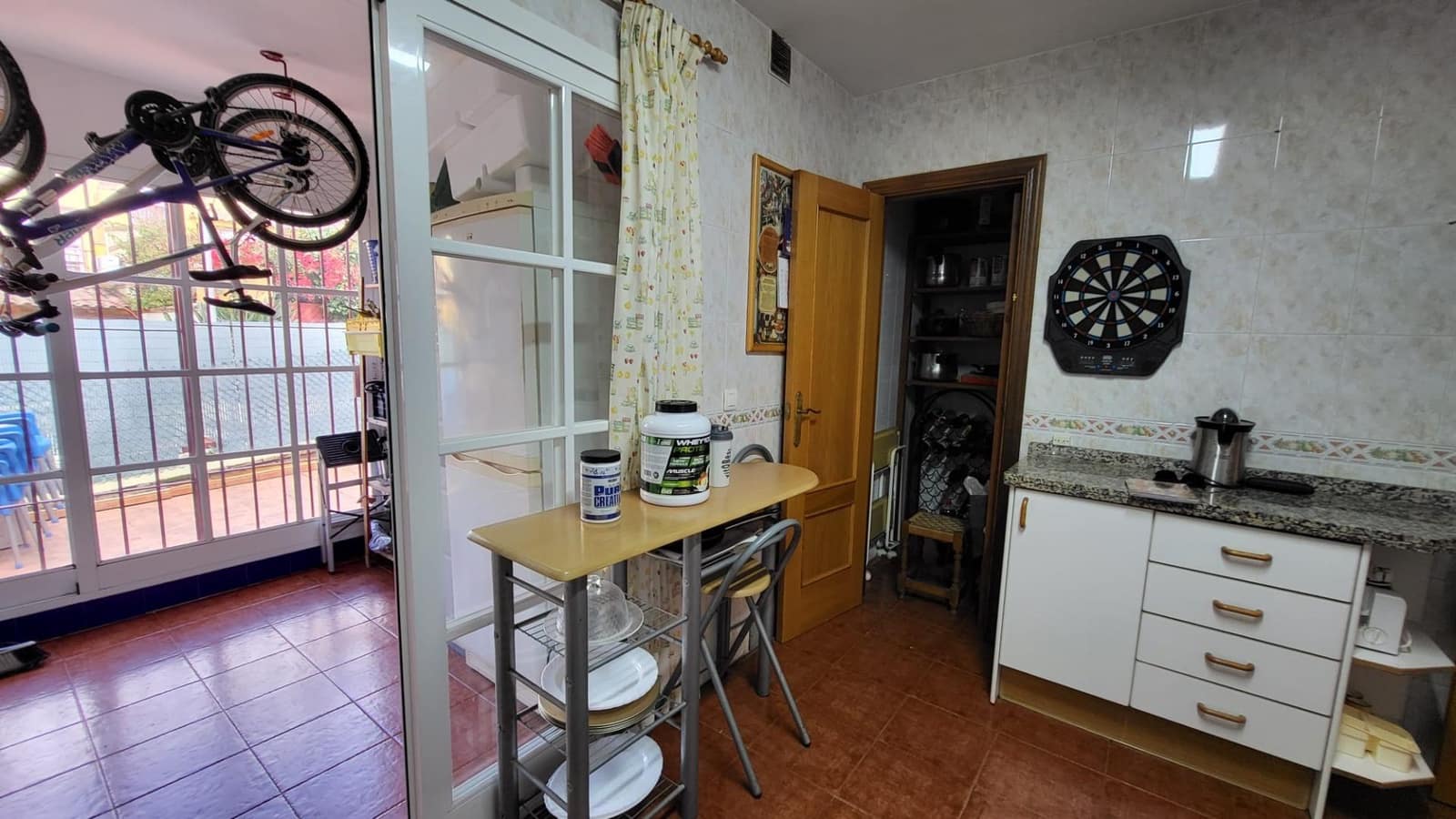 5 soveværelse Byhus til salg i Rincon de la Victoria med swimmingpool garage - € 494.900 (Ref: 8869617)