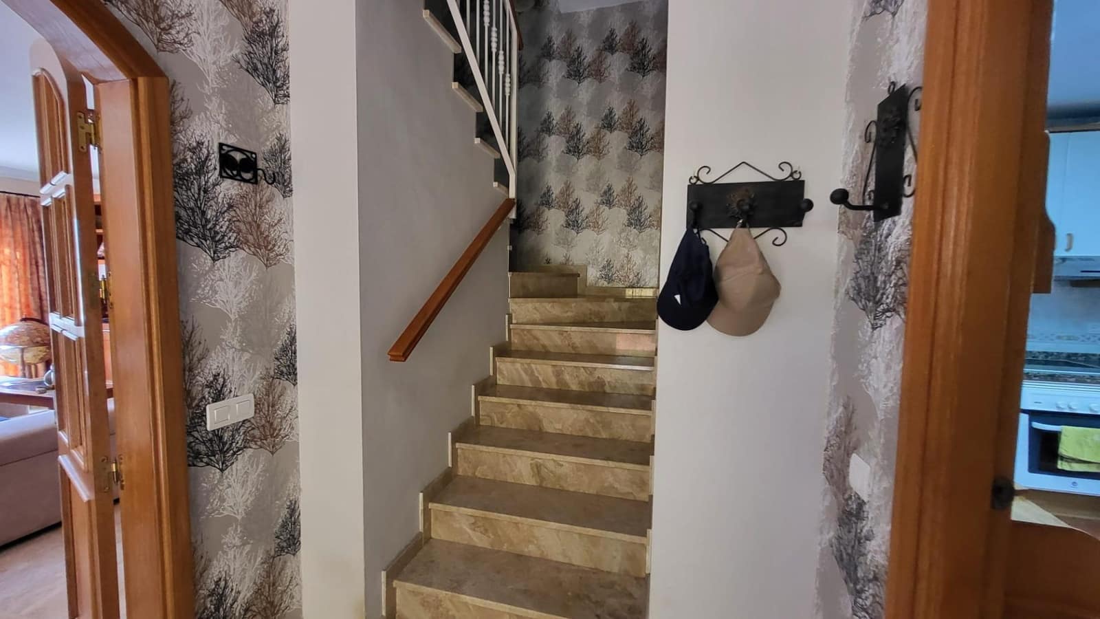 5 soveværelse Byhus til salg i Rincon de la Victoria med swimmingpool garage - € 494.900 (Ref: 8869617)