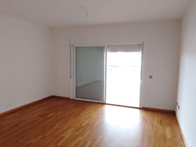 Piso de 3 habitaciones en Rincón de la Victoria en venta con piscina - 410.000 € (Ref: 8950762)