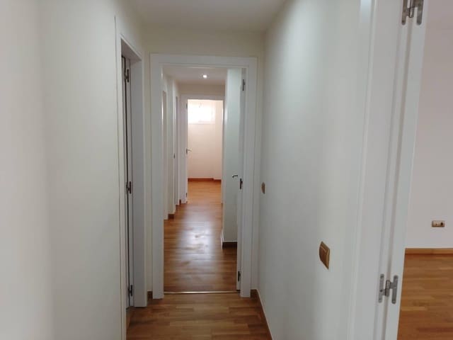 Piso de 3 habitaciones en Rincón de la Victoria en venta con piscina - 410.000 € (Ref: 8950762)