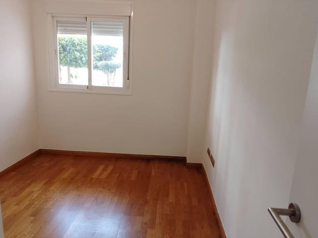Piso de 3 habitaciones en Rincón de la Victoria en venta con piscina - 410.000 € (Ref: 8950762)