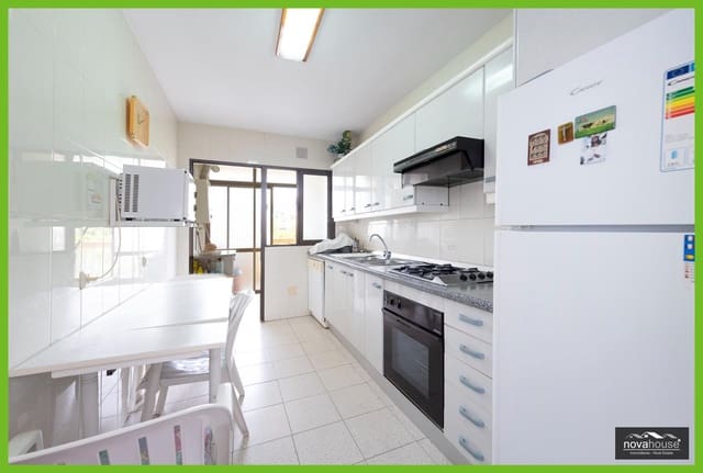 Piso de 3 habitaciones en Rincón de la Victoria en venta con piscina garaje - 389.000 € (Ref: 8957089)