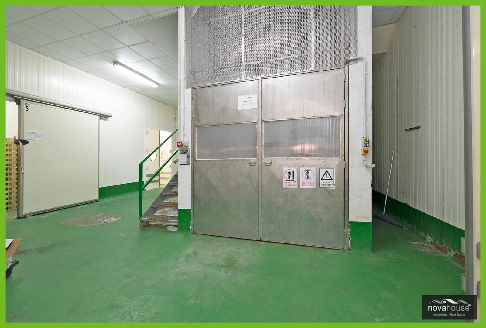 Bedrift til salgs i Malaga by - € 1 100 000 (Ref: 8968279)