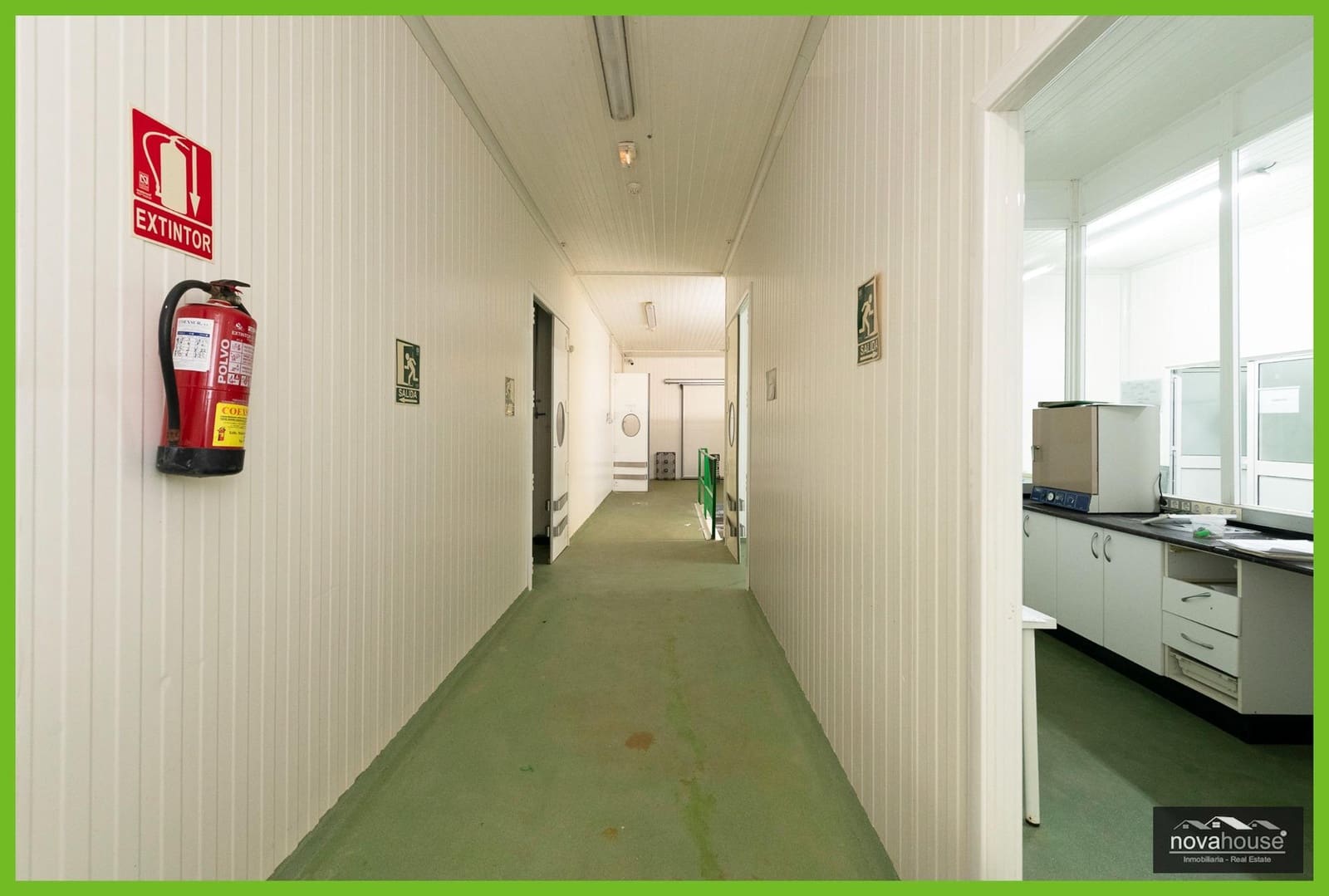 Bedrift til salgs i Malaga by - € 1 100 000 (Ref: 8968279)