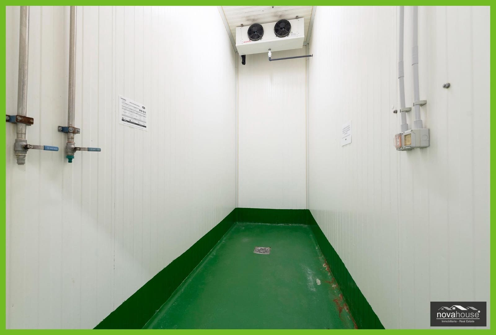 Virksomhed til salg i Malaga by - € 1.100.000 (Ref: 8968279)