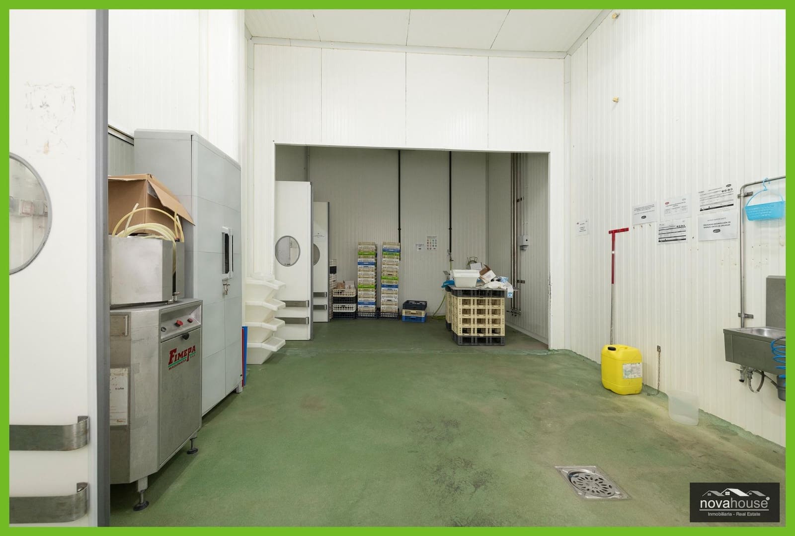 Virksomhed til salg i Malaga by - € 1.100.000 (Ref: 8968279)