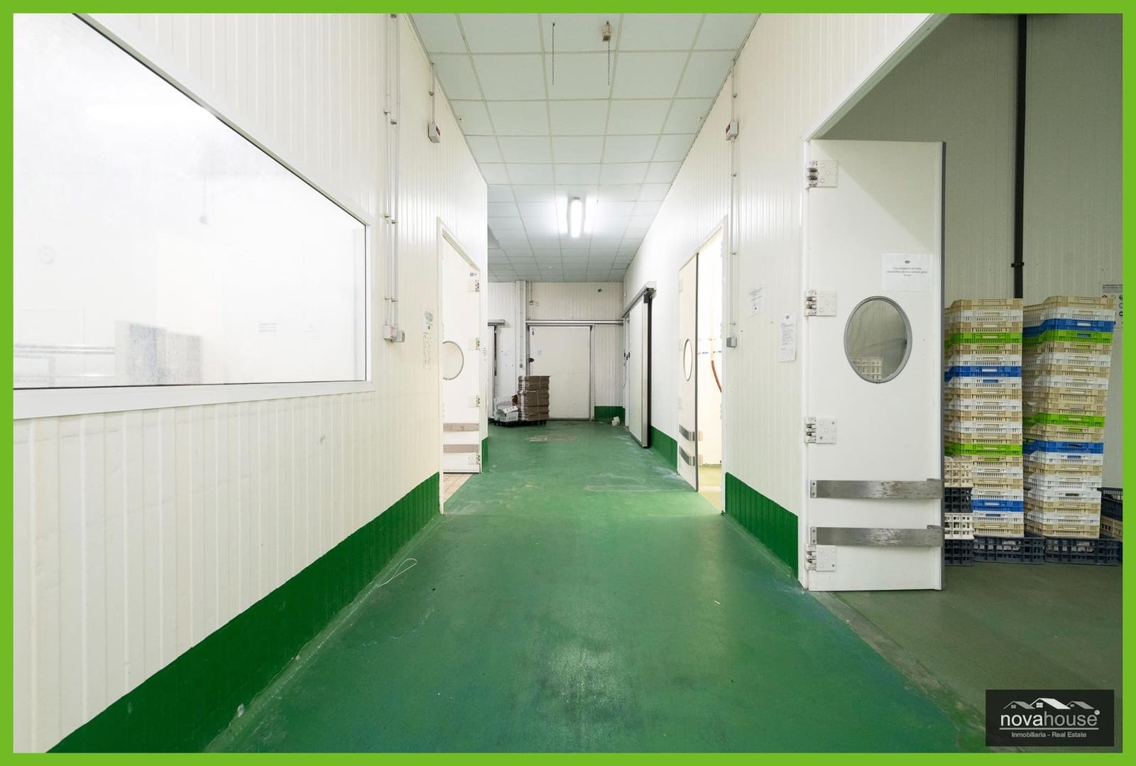 Virksomhed til salg i Malaga by - € 1.100.000 (Ref: 8968279)