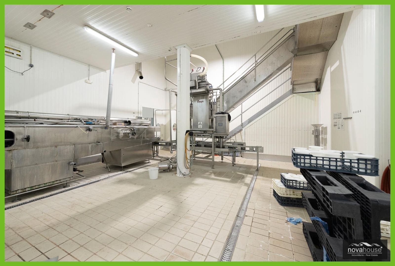 Virksomhed til salg i Malaga by - € 1.100.000 (Ref: 8968279)