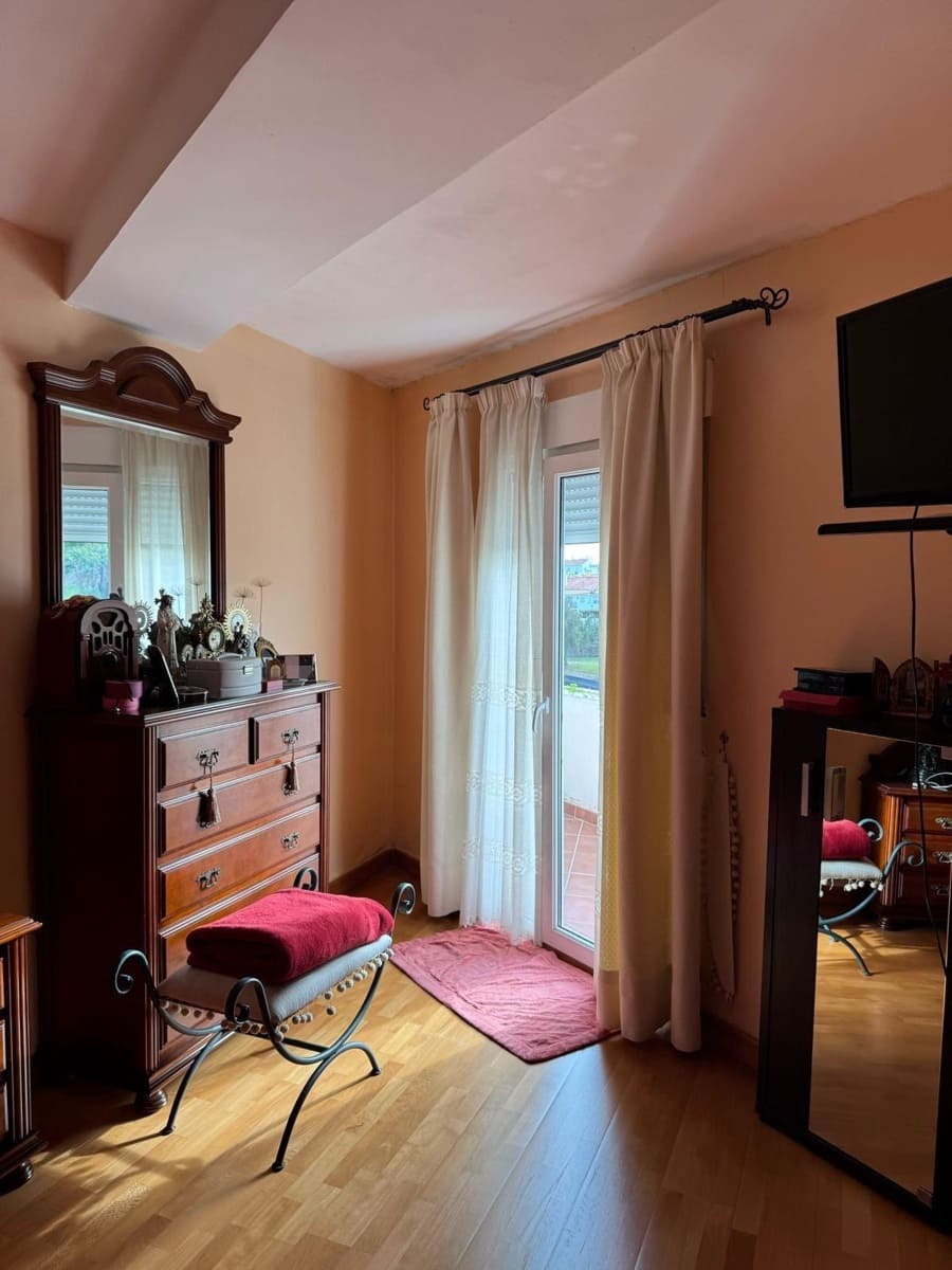 4 soverom Rekkehus til salgs i Rincon de la Victoria med svømmebasseng garasje - € 590 000 (Ref: 8972465)