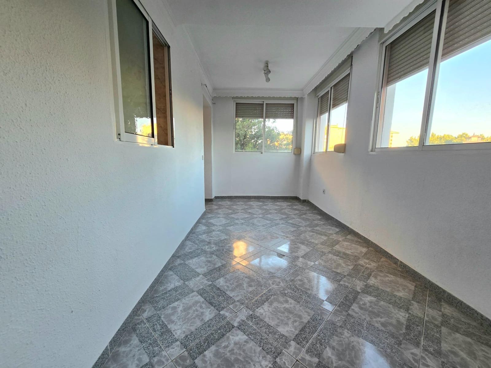 2 soverom Leilighet til salgs i Malaga by med garasje - € 390 000 (Ref: 8976144)