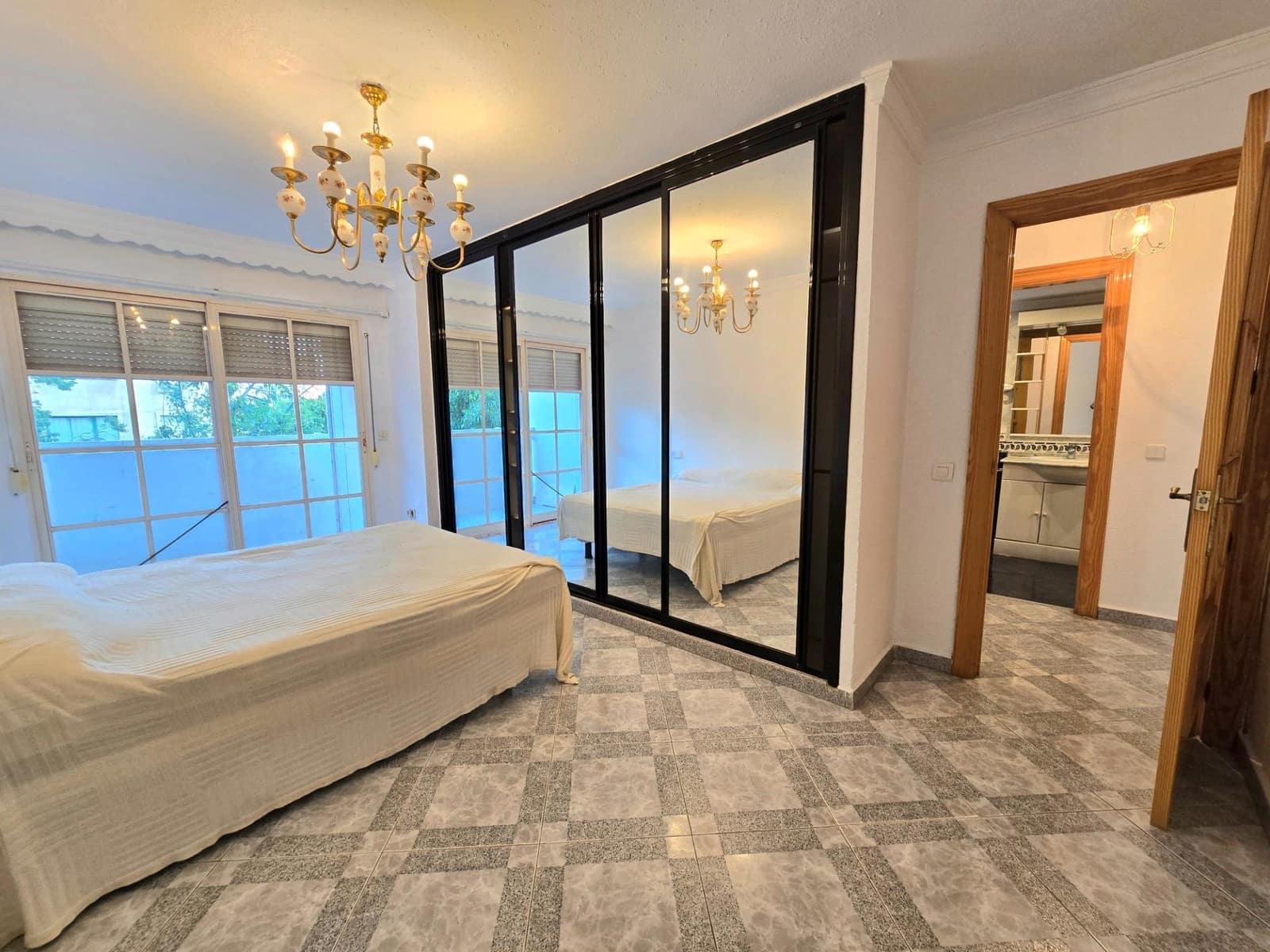 2 soverom Leilighet til salgs i Malaga by med garasje - € 390 000 (Ref: 8976144)