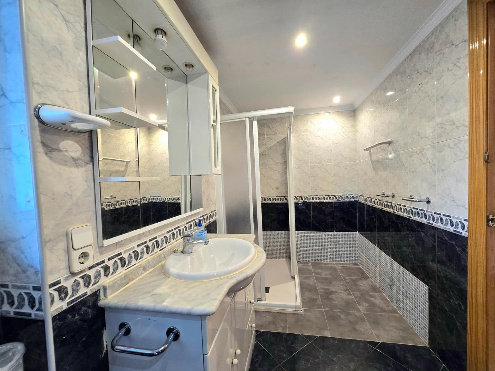 2 chambre Appartement à vendre à Malaga ville avec garage - 375 000 € (Ref: 8976144)