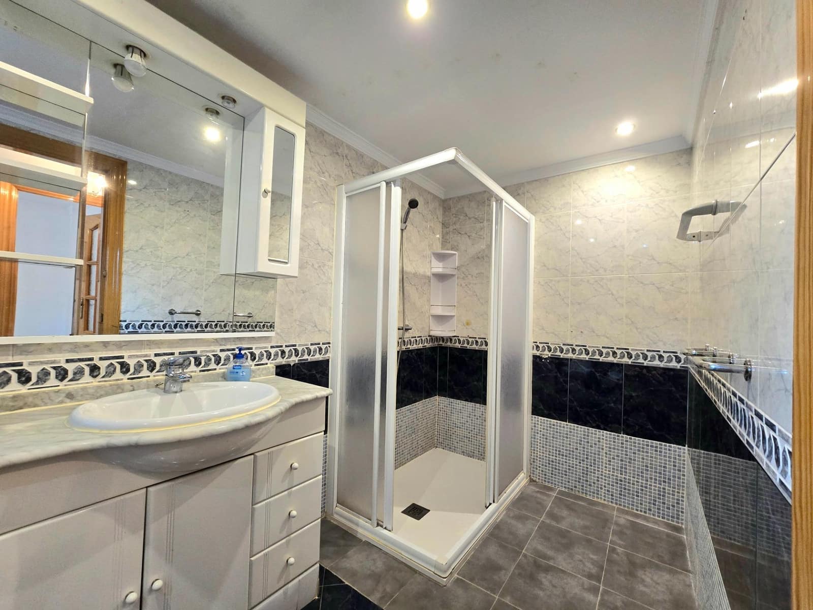 2 chambre Appartement à vendre à Malaga ville avec garage - 375 000 € (Ref: 8976144)