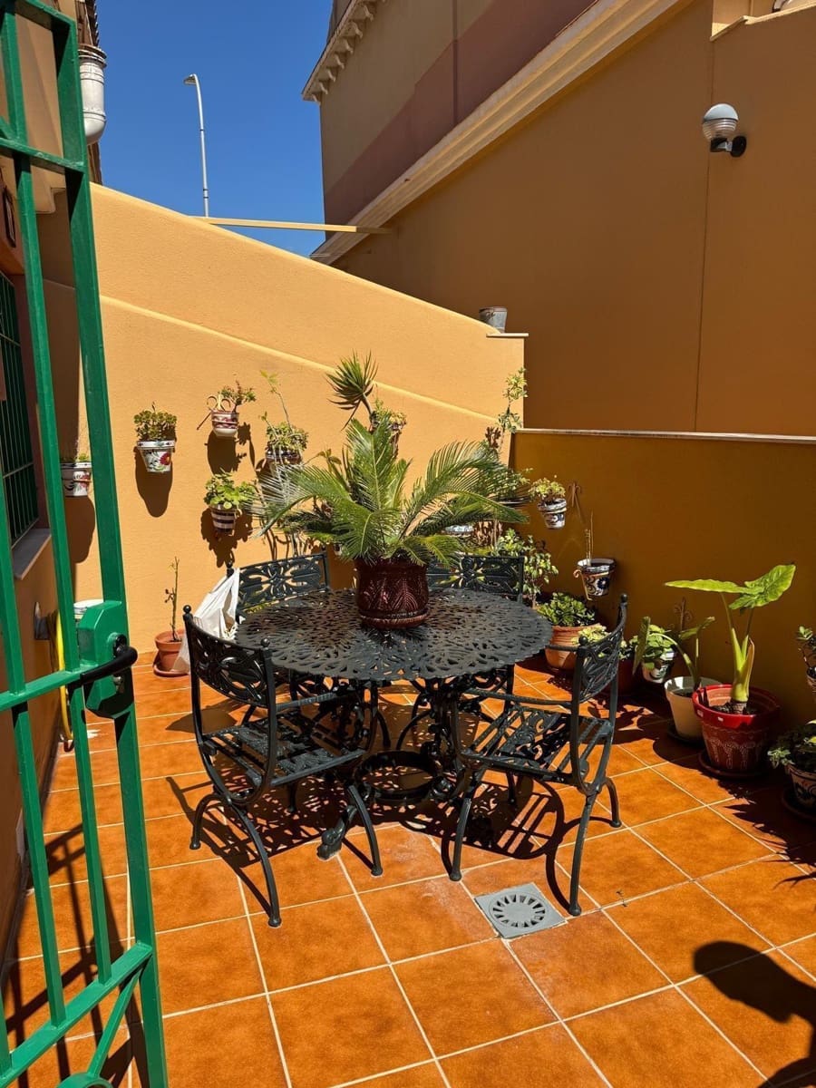 3 quarto Moradia em Banda para venda em Rincon de la Victoria com piscina garagem - 470 000 € (Ref: 8976145)