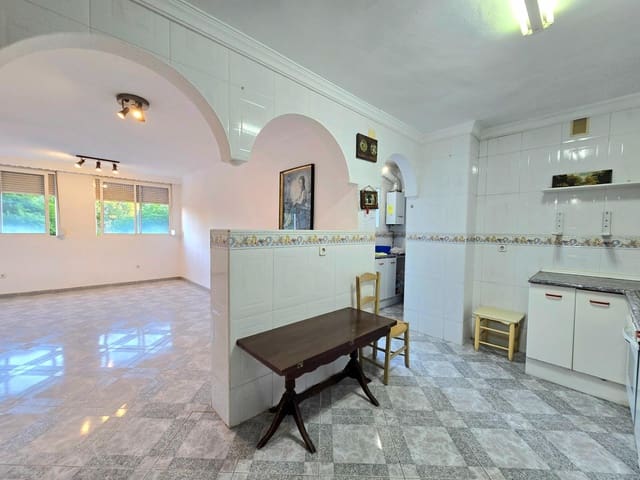 3 Zimmer Wohnung zu verkaufen in Málaga Stadt mit Garage - 375.000 € (Ref: 8979128)