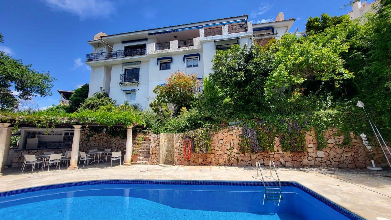 8 chambre Villa/Maison à vendre à Malaga ville avec piscine garage - 1 575 000 € (Ref: 8982357)