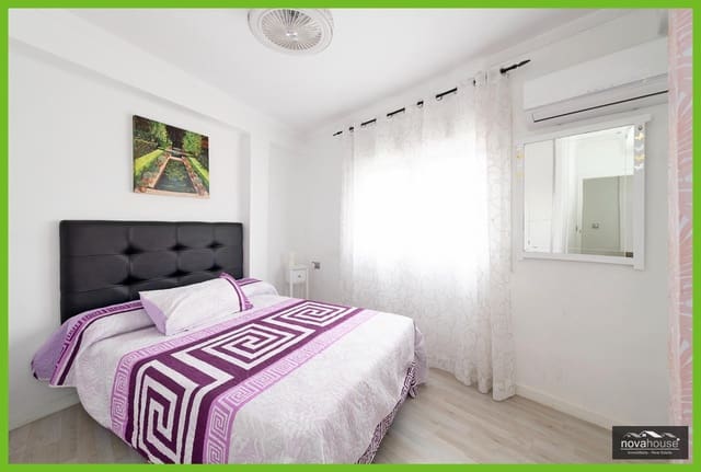 Piso de 3 habitaciones en Málaga ciudad en venta - 275.000 € (Ref: 9020941)