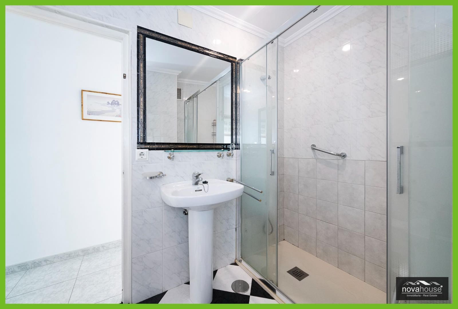 2 soveværelse Lejlighed til salg i Malaga by - € 269.900 (Ref: 9100728)