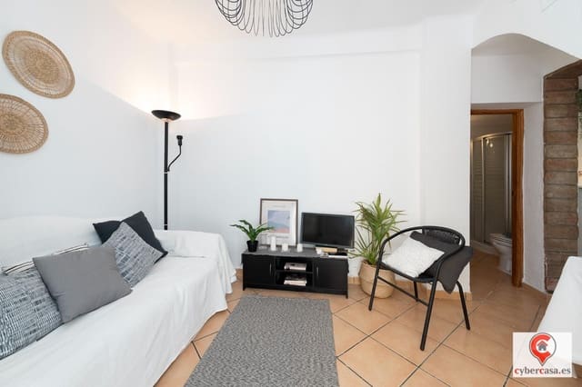 3 soveværelse Lejlighed til salg i Torre del Mar, Vélez-Málaga - € 230.000 (Ref: 9104623)