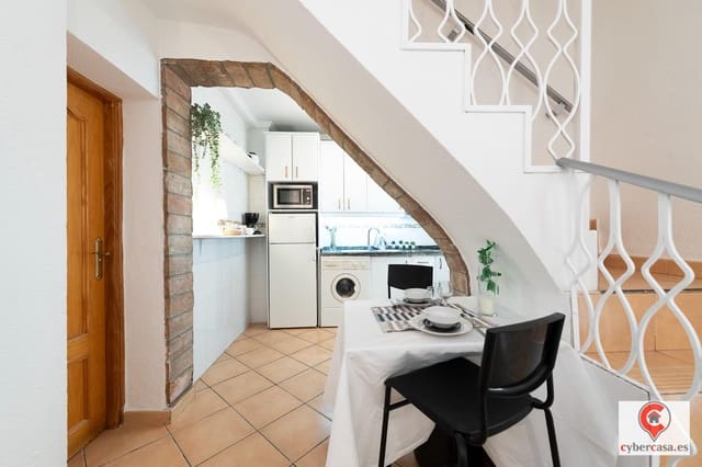 3 soveværelse Lejlighed til salg i Torre del Mar, Vélez-Málaga - € 230.000 (Ref: 9104623)