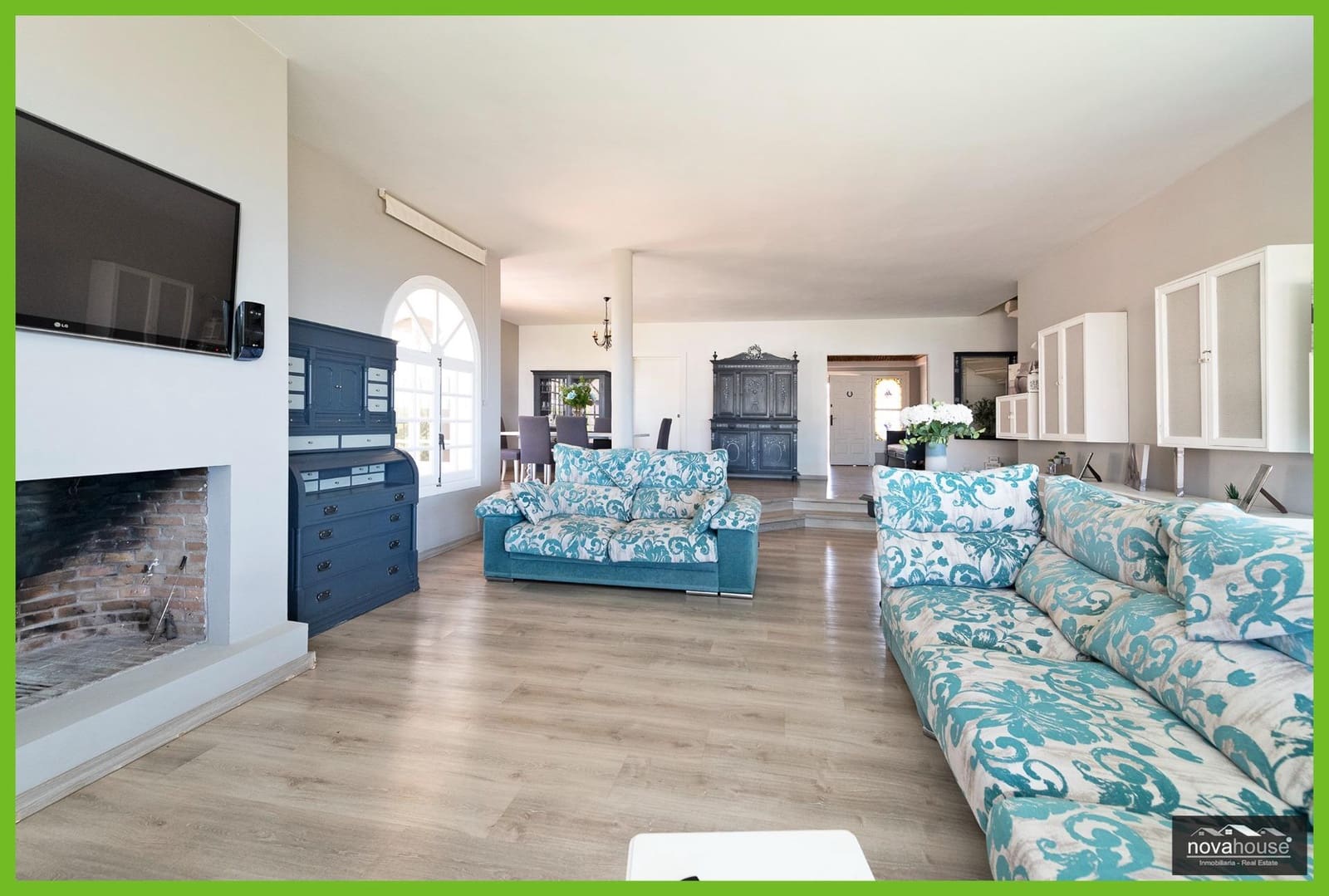 5 soverom Villa til salgs i La Cala del Moral med garasje - € 1 350 000 (Ref: 9108664)