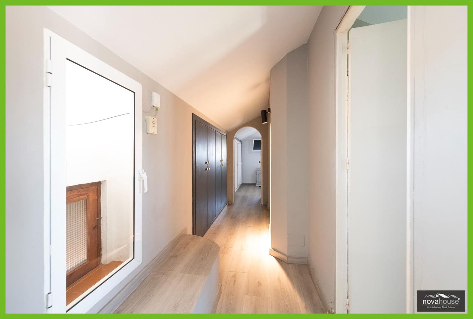 5 soverom Villa til salgs i La Cala del Moral med garasje - € 1 350 000 (Ref: 9108664)