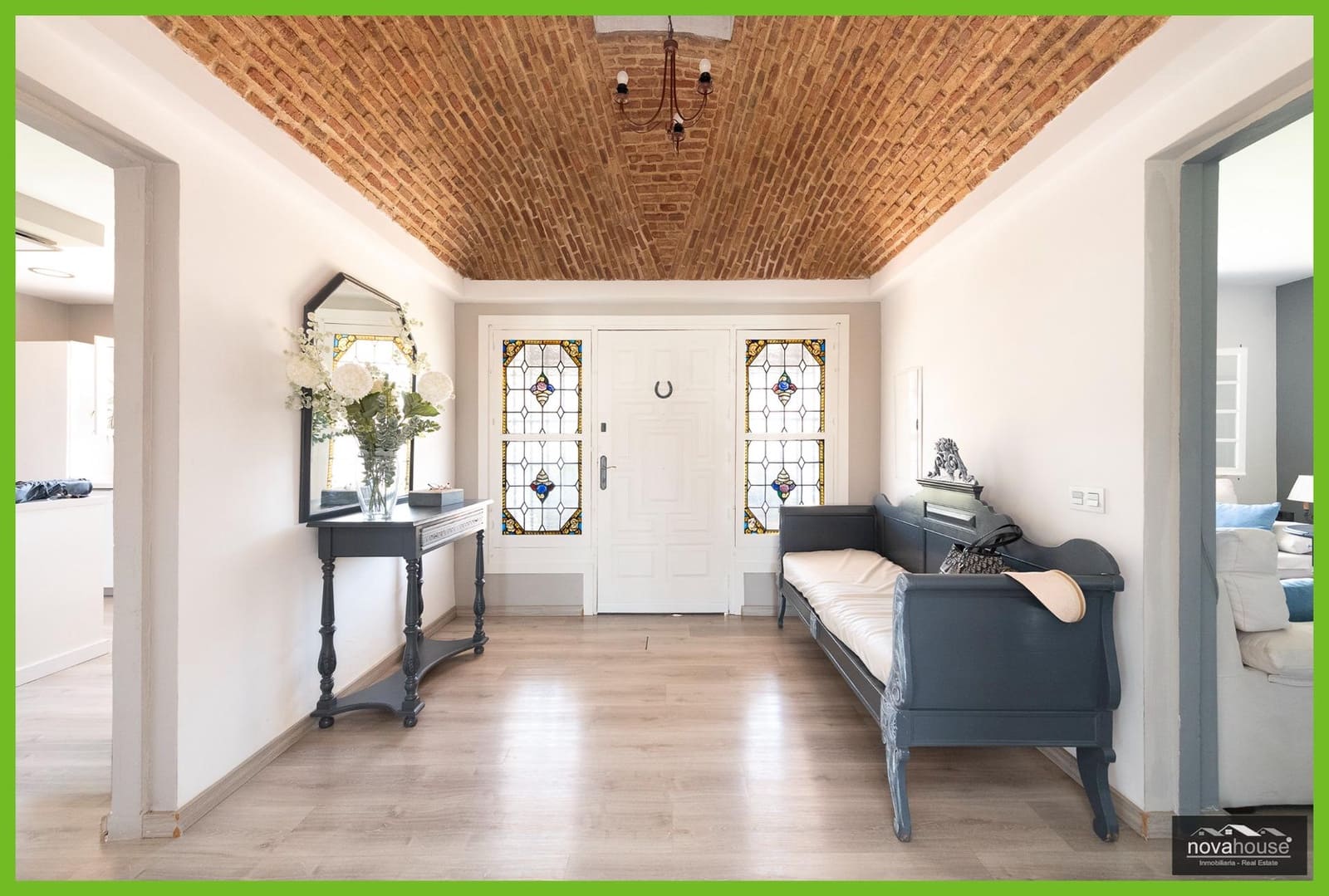 5 soverom Villa til salgs i La Cala del Moral med garasje - € 1 350 000 (Ref: 9108664)