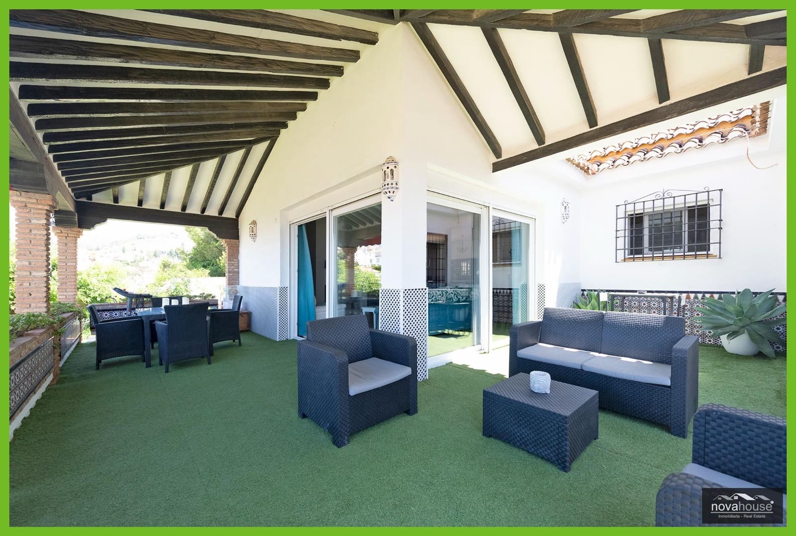 5 soverom Villa til salgs i La Cala del Moral med garasje - € 1 350 000 (Ref: 9108664)