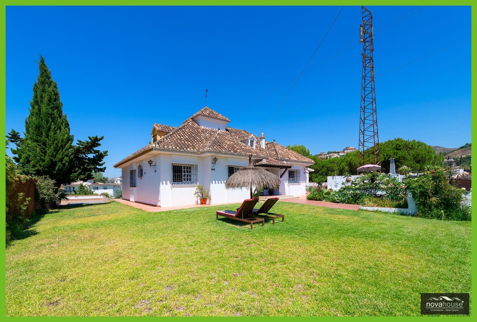 5 soverom Villa til salgs i La Cala del Moral med garasje - € 1 350 000 (Ref: 9108664)