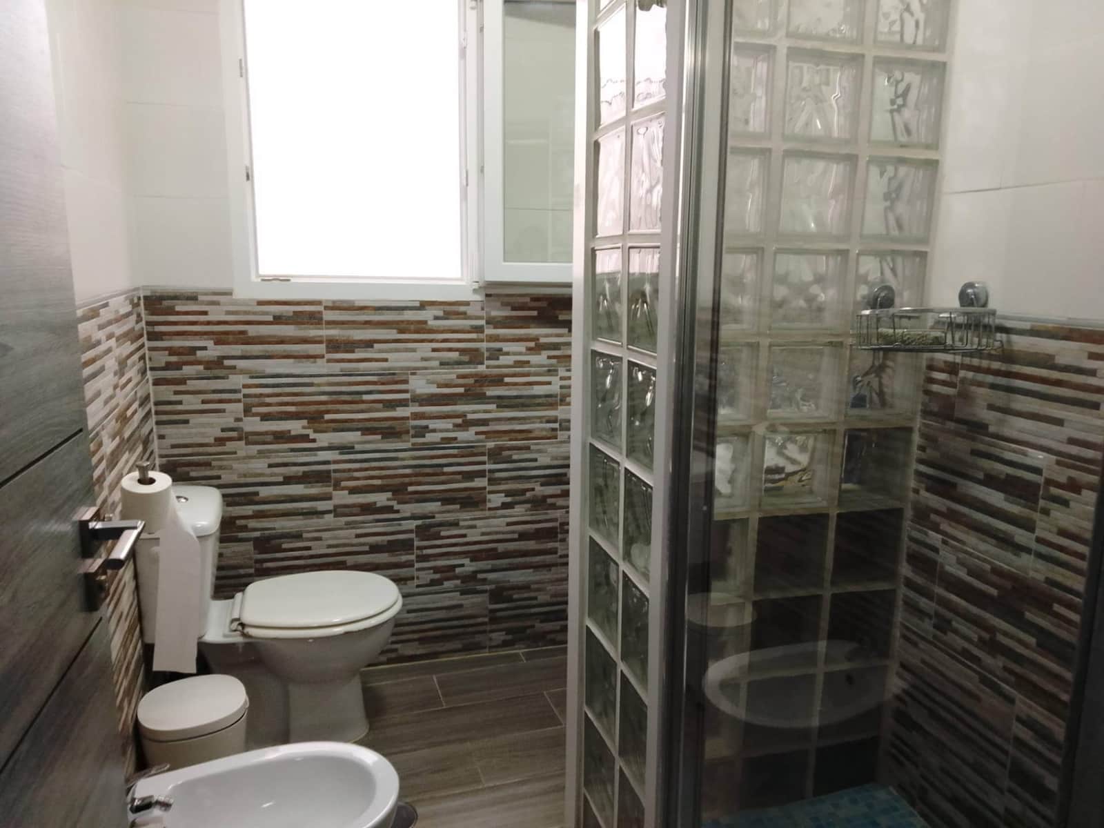 2 sovrum Hus till salu i Velez-Malaga med garage - 270 000 € (Ref: 9114135)