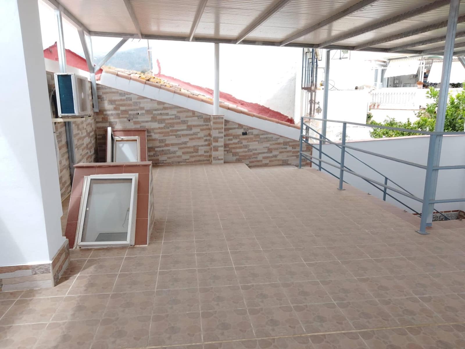 2 quarto Casa em Banda para venda em Velez-Malaga com garagem - 270 000 € (Ref: 9114135)