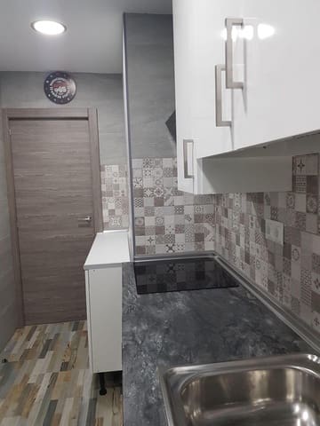 3 soveværelse Lejlighed til salg i Gamarra, Málaga by - € 260.000 (Ref: 9118702)