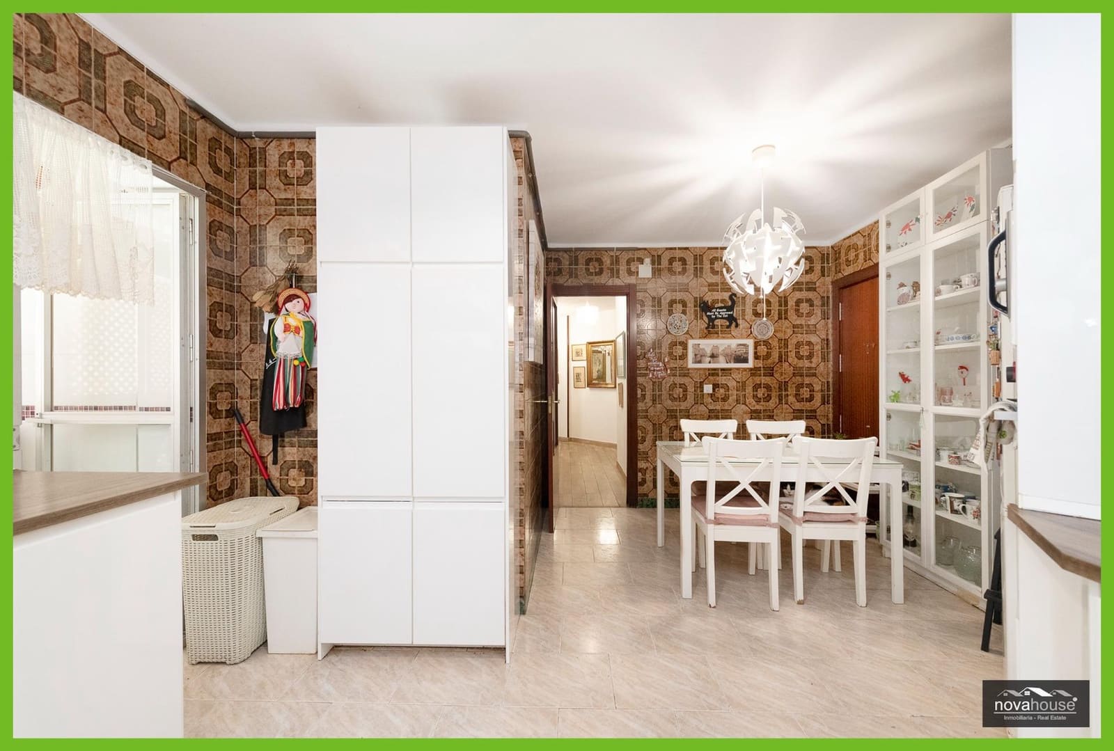 3 soveværelse Lejlighed til salg i Malaga by med garage - € 665.000 (Ref: 9141595)