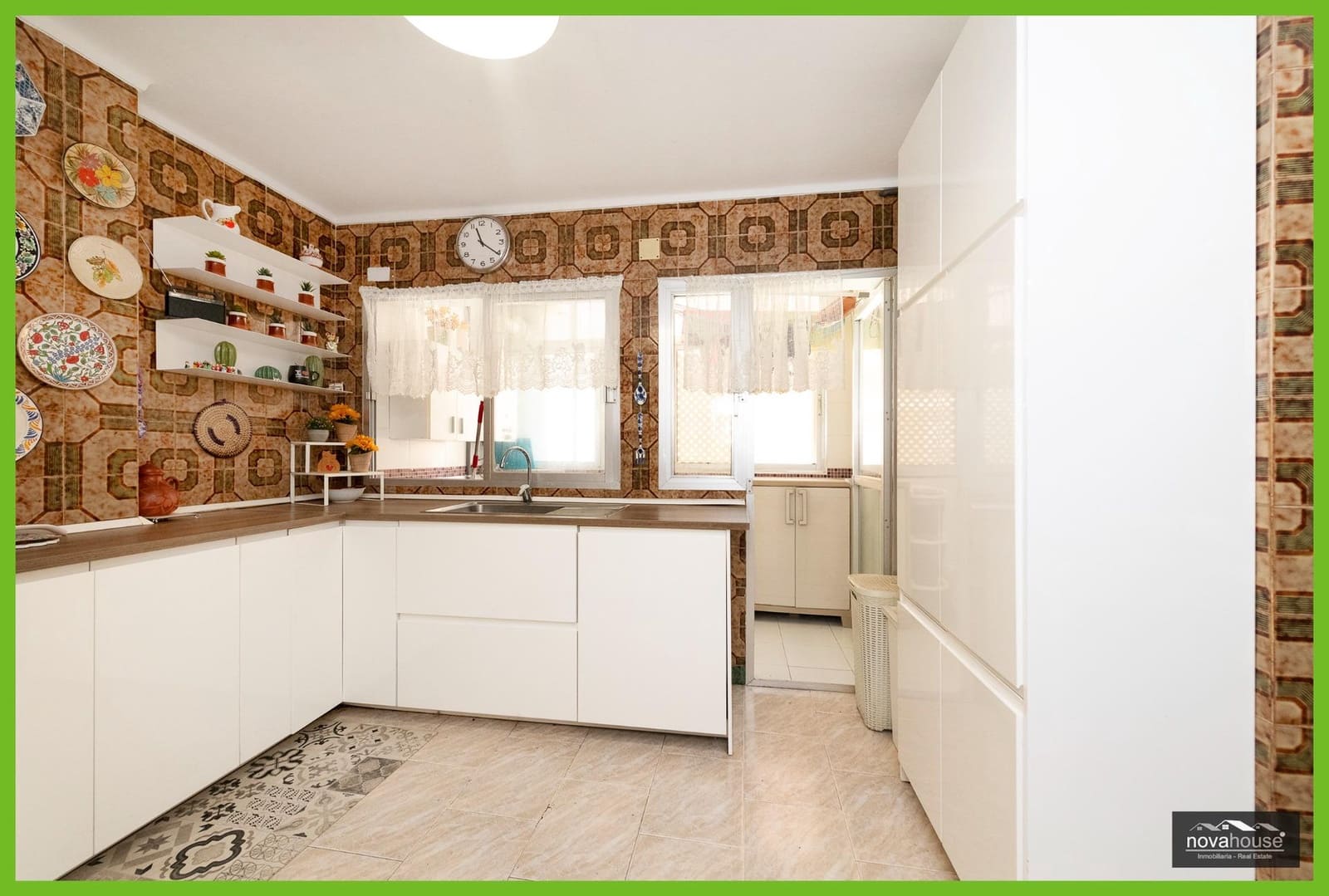 3 soveværelse Lejlighed til salg i Malaga by med garage - € 665.000 (Ref: 9141595)