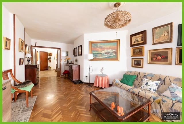 3 slaapkamer Flat te koop in La Malagueta, Málaga stad met garage - € 665.000 (Ref: 9141595)