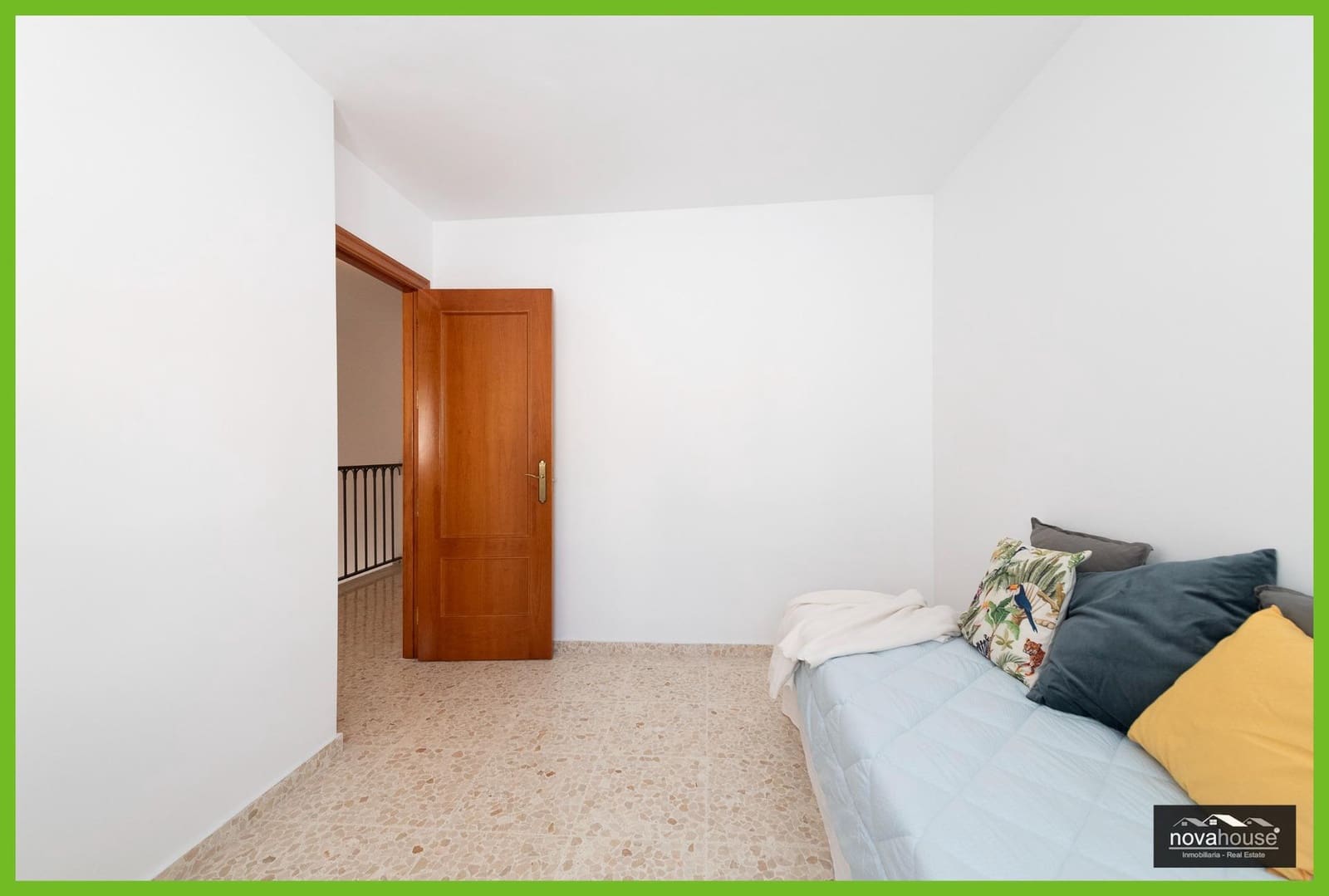 4 chambre Maison de Ville à vendre à Chilches avec piscine - 380 000 € (Ref: 9153913)