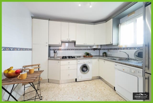 Casa de 4 habitaciones en Chilches, Vélez-Málaga en venta con piscina - 380.000 € (Ref: 9153913)