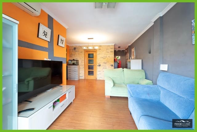 3 bedroom Apartment for sale in Rincón de la Victoria with pool garage - € 269,000 (Ref: 9228507)