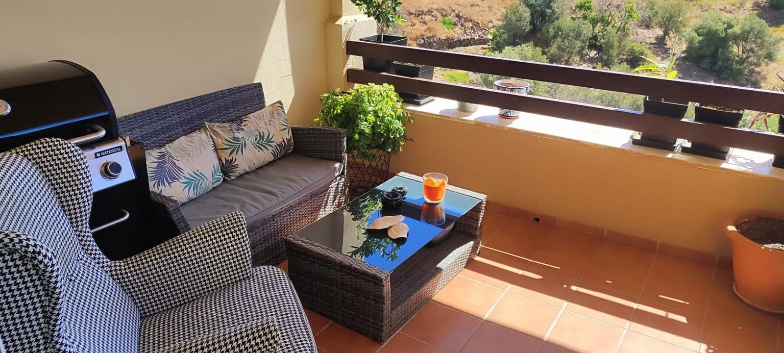 3 soveværelse Lejlighed til salg i La Cala del Moral med swimmingpool garage - € 380.000 (Ref: 9240424)