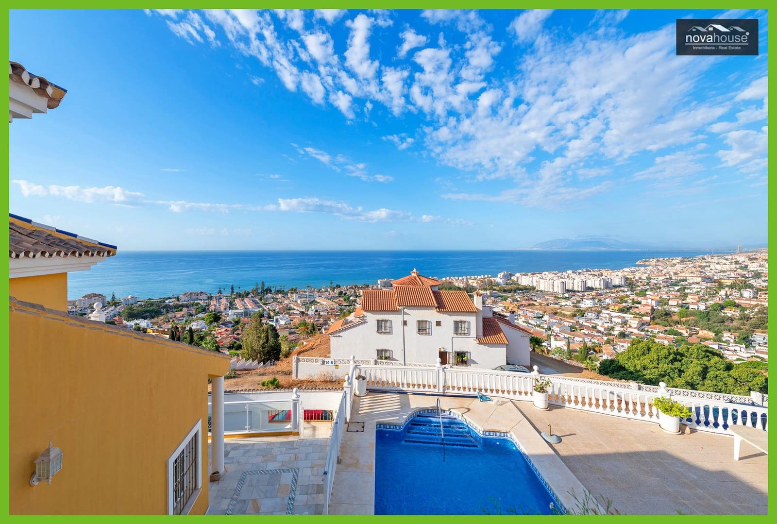 7 slaapkamer Villa te koop in Rincon de la Victoria met zwembad garage - € 995.000 (Ref: 9252483)