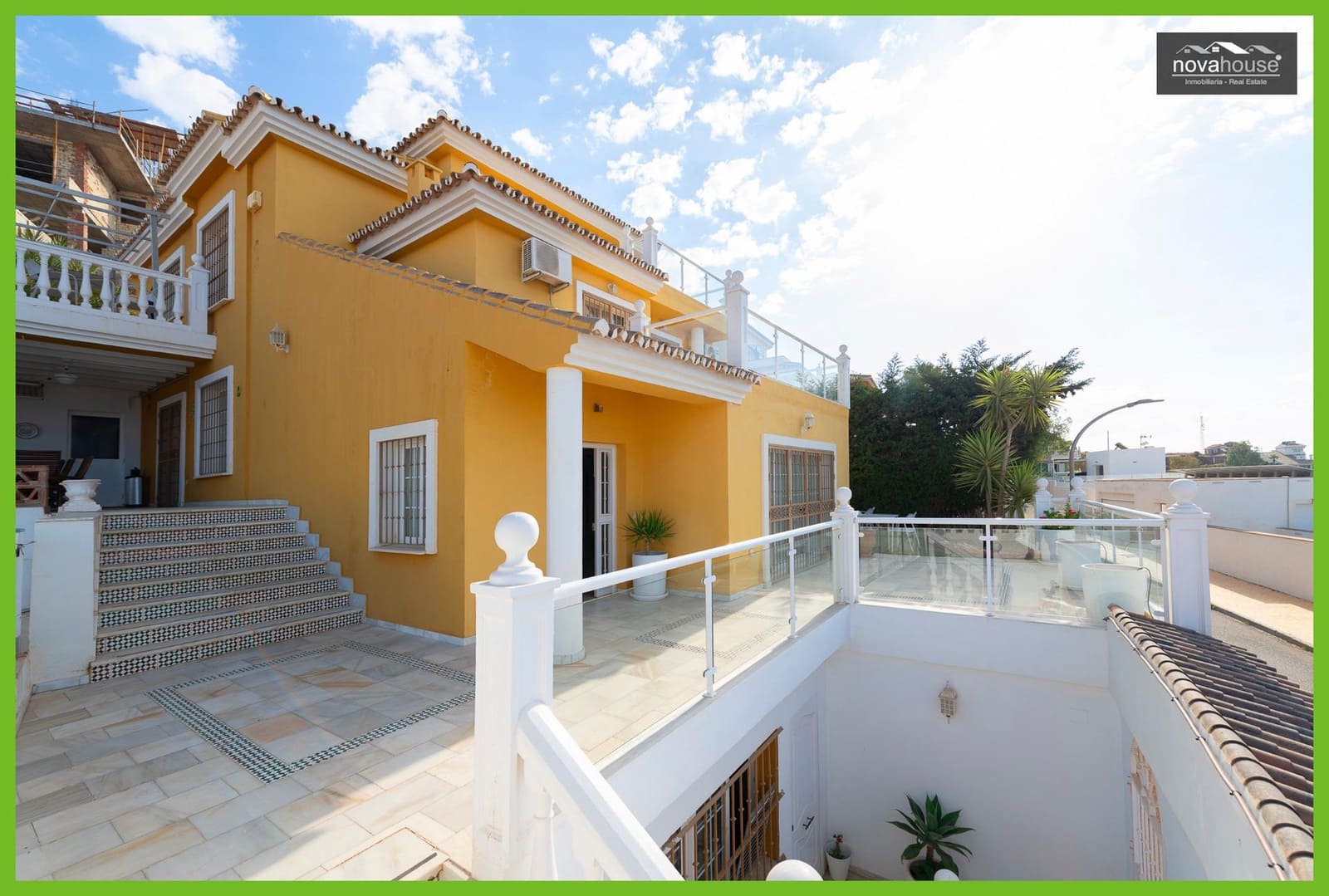 7 slaapkamer Villa te koop in Rincon de la Victoria met zwembad garage - € 995.000 (Ref: 9252483)