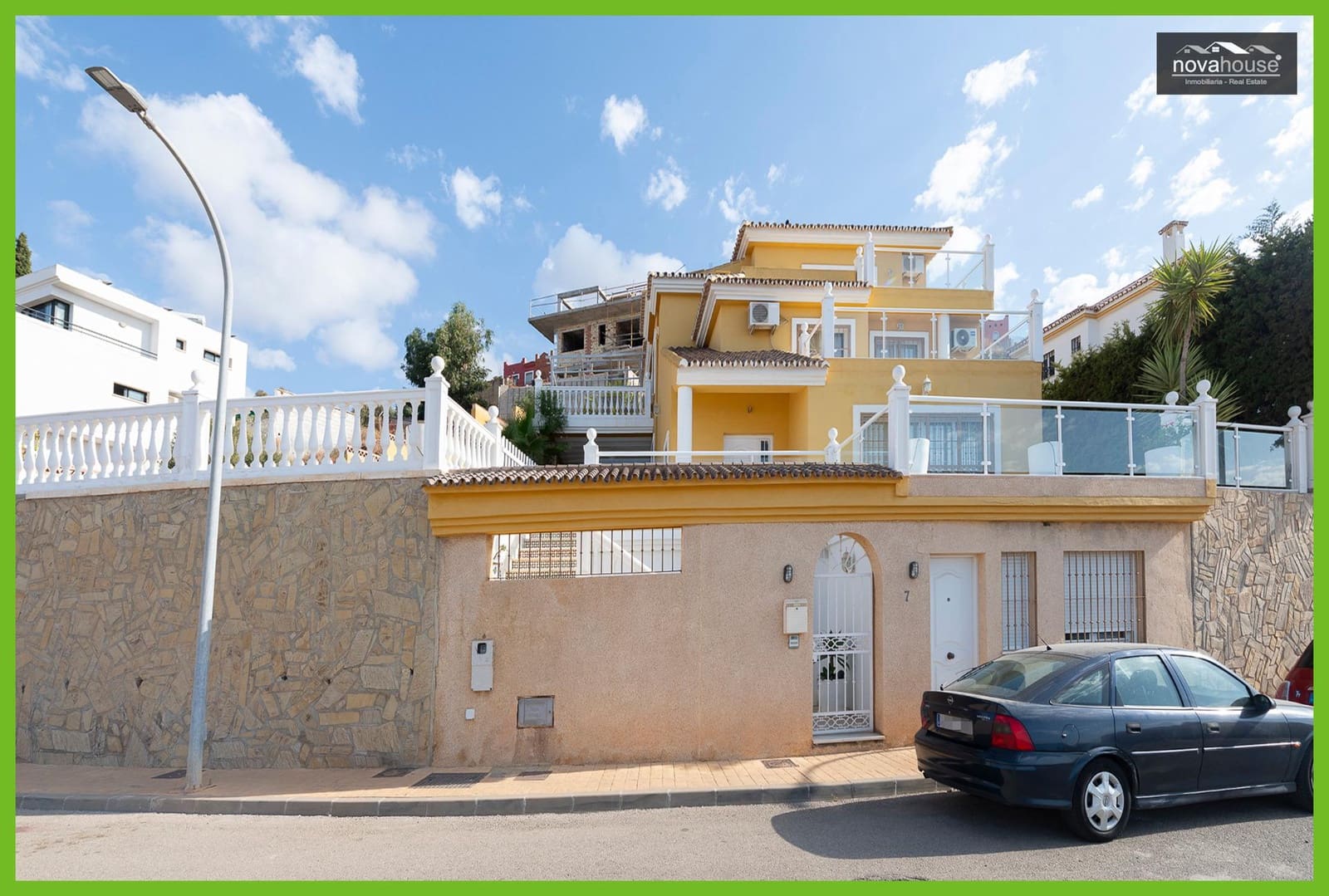 7 slaapkamer Villa te koop in Rincon de la Victoria met zwembad garage - € 995.000 (Ref: 9252483)