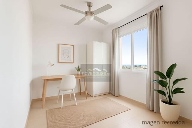 3 bedroom Flat for sale in Málaga city - € 364,900 (Ref: 9264542)