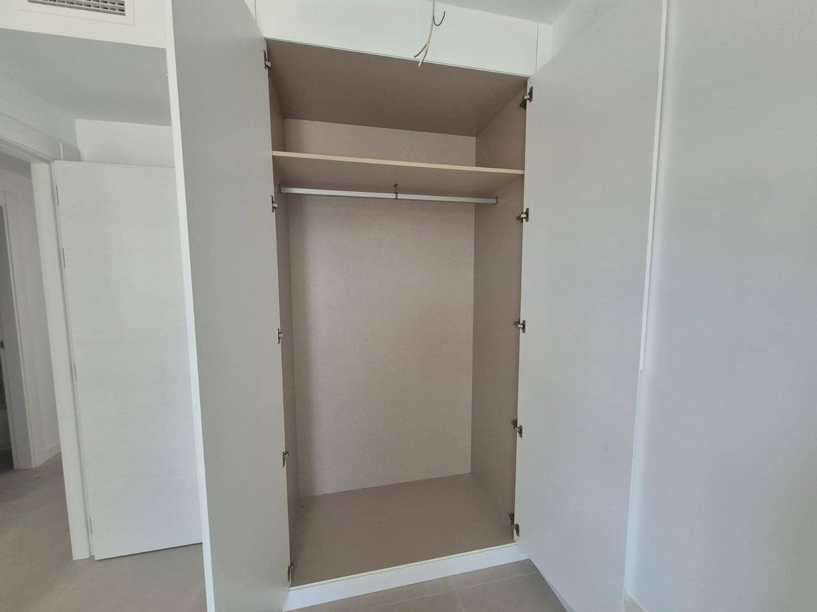 3 soveværelse Rækkehus til salg i Torre del Mar med garage - € 459.000 (Ref: 9264544)