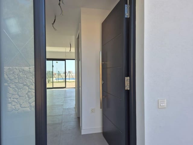3 soveværelse Rækkehus til salg i Torre del Mar, Vélez-Málaga med garage - € 459.000 (Ref: 9264544)