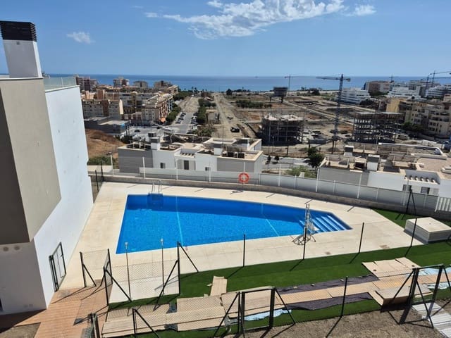 3 soveværelse Rækkehus til salg i Torre del Mar, Vélez-Málaga med garage - € 459.000 (Ref: 9264544)