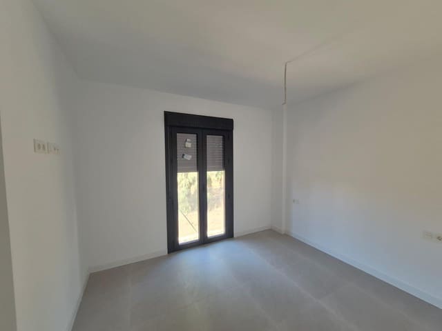 3 soverom Rekkehus til salgs i Torre del Mar, Vélez-Málaga med garasje - € 459 000 (Ref: 9264544)