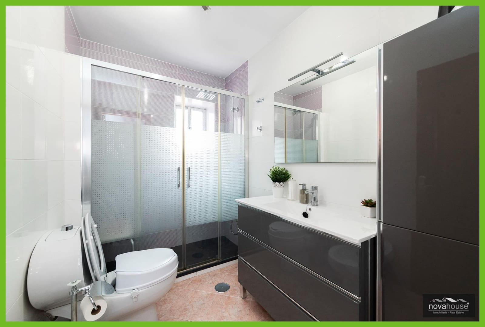 3 soveværelse Lejlighed til salg i Malaga by - € 329.000 (Ref: 9291611)