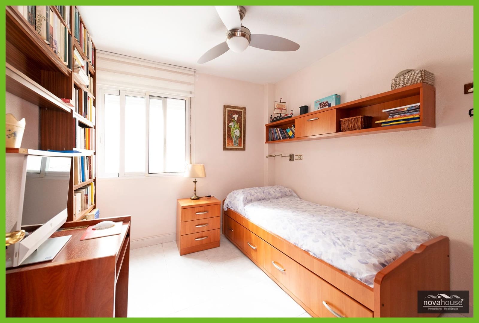 3 bedroom Flat for sale in Malaga city - € 300,000 (Ref: 9291611)