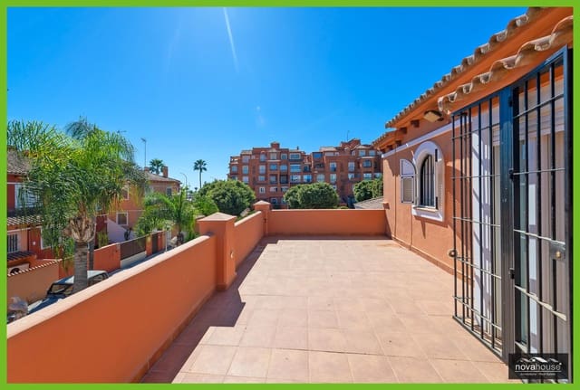 5 soverom Villa til salgs i Torremolinos med svømmebasseng - € 1 499 990 (Ref: 9297212)